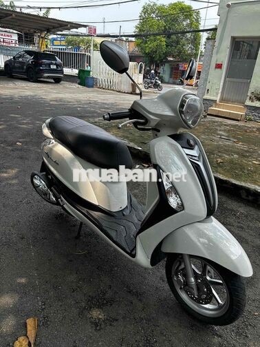 Yamaha Grande 2016 Trắng