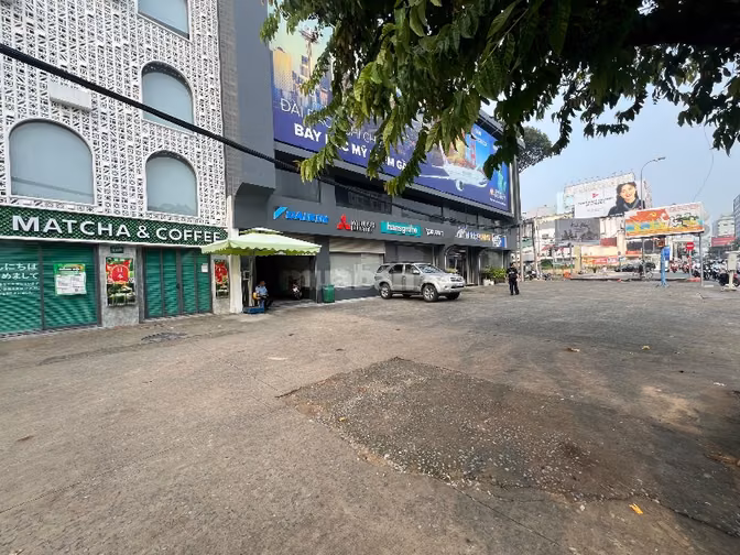 ✨ CHUYỂN NHƯỢNG TÀI SẢN VỊ TRÍ ĐẮC ĐI NGAY NGÃ TƯ CMT8 - NGUYỄN THỊ MI