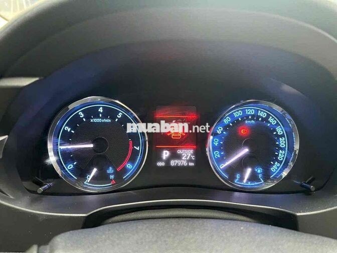 Toyota Altis 1.8G 2015 88.000km Bạc