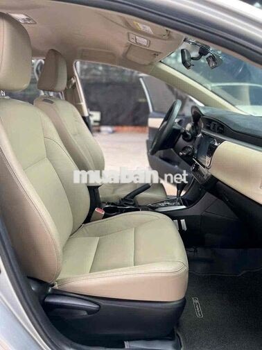 Toyota Altis 1.8G 2015 88.000km Bạc