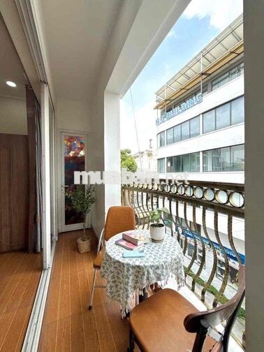 CĂN HỘ BANCON FULL NỘI THẤT Ở KHU K300 TÂN BÌNH