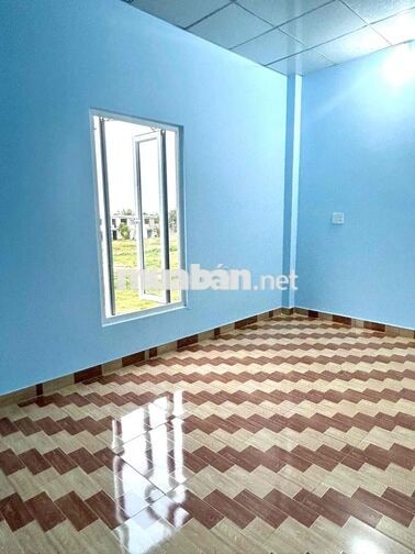 Cho thuê nhà gần biển, núi. Nhà mới xây, không khí trong lành, mát mẻ.