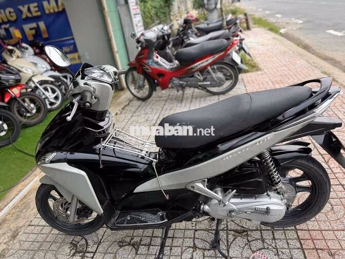 Honda Air Blade 110 2013 Đen Bạc ( cs 2 )
