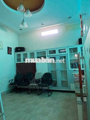 CHO THUÊ NHÀ LẦU MẶT TIỀN TRẦN QUỐC TOẢN - P. BÌNH ĐA