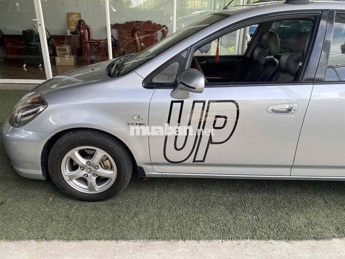 Honda Stream Số tự động Bạc