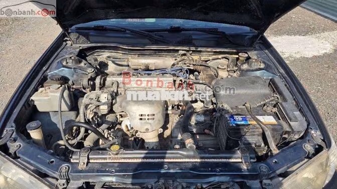 Toyota Camry XLi Xanh đậm Số sàn