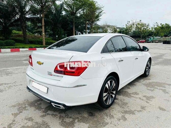 Chevrolet Cruze 1.8 LTZ 2015 Trắng 120000 km