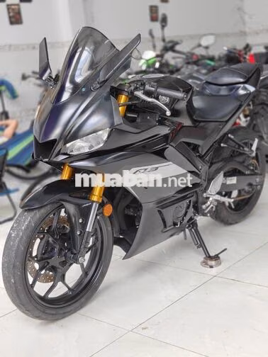 Yamaha R3 2022 Đen