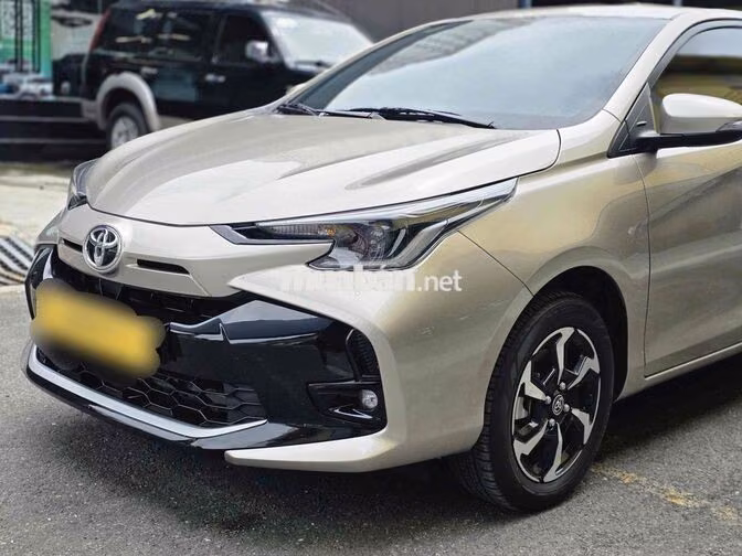 Toyota Vios 2025 1.5E CVT Ghi vàng