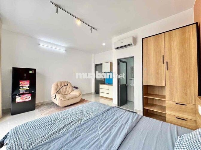Căn hộ ban công 35m2 mới 100% ngay Phan Đăng Lưu gần chợ Bà Chiểu,Q1,3
