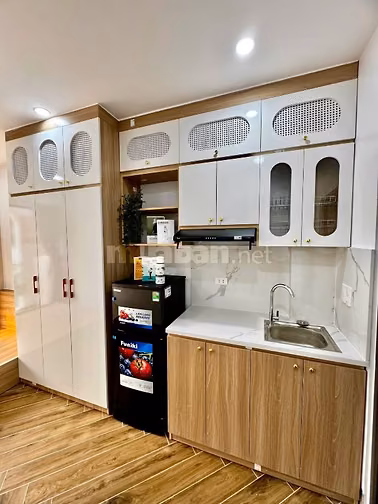 Bán Nhà Riêng 8 Tầng Xây Mới Thang Máy 12 Phòng Ô Tô Đỗ Cửa Khu Vực Tr