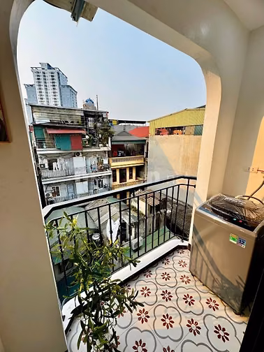 Bán Nhà Riêng 8 Tầng Xây Mới Thang Máy 12 Phòng Ô Tô Đỗ Cửa Khu Vực Tr