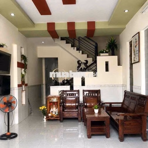 Bán nhà 2 tầng Mỹ Hoà xã Xuân Thới đông 80m2 SHR 4x20m