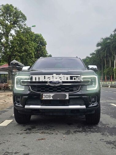 Ford Everest Titanium 2026 Đen