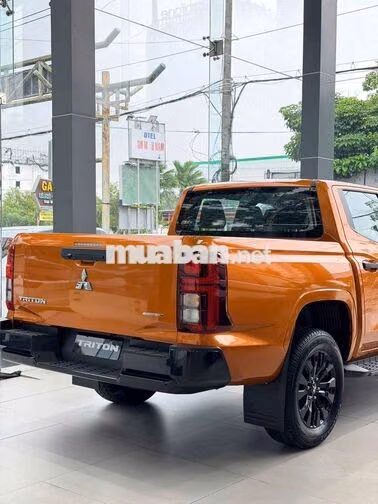 New Triton 4WD AT Premium, Giảm 100% thuế