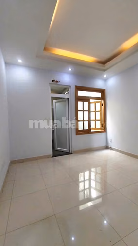 Cho thuê nhà MT Bàu Cát 2, tân Bình. Dt 4x14- Đúc 3 Lầu,st NHÀ MỚI
