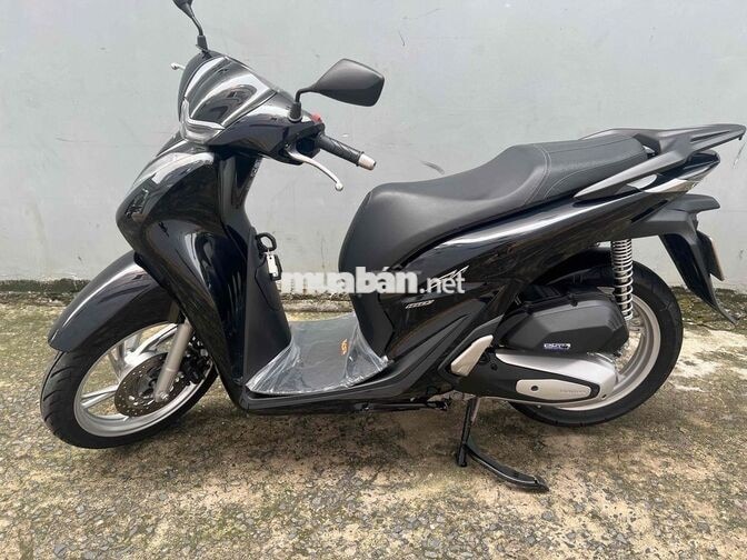 Honda SH 160 CBS Đen bóng