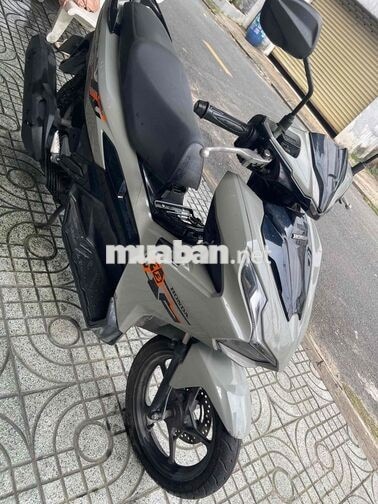 Honda Air Blade 125 2024 Xám 14.000 km