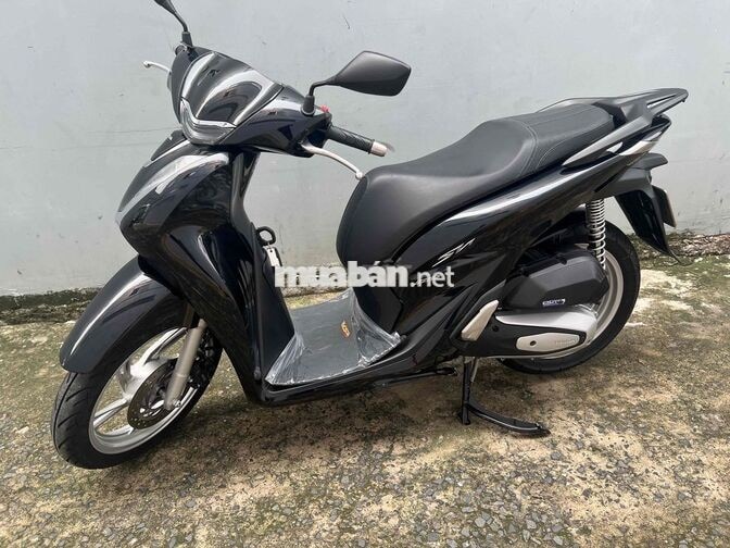 Honda SH 160 CBS Đen bóng