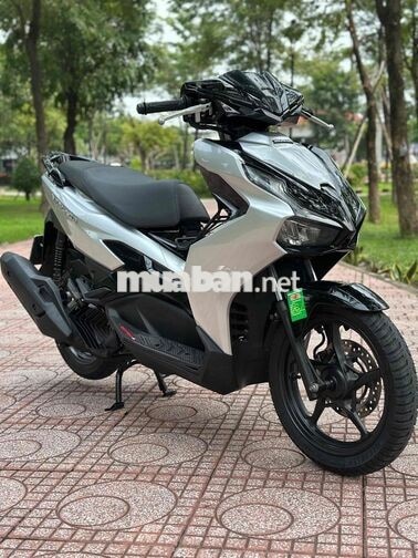 Honda Air Blade 125 4val - trả góp mọi hình thức