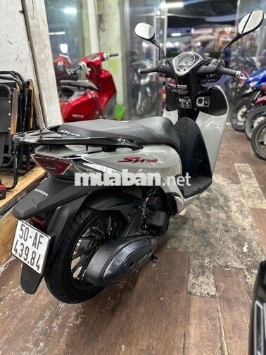 GÓP 0 LS-Sh Mode 125 ABS 2024 Xám xi măng 5.705 km