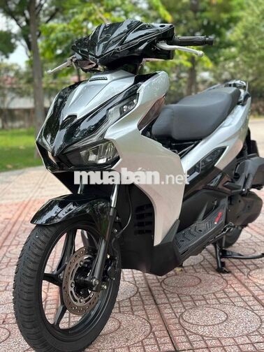 Honda Air Blade 125 4val - trả góp mọi hình thức