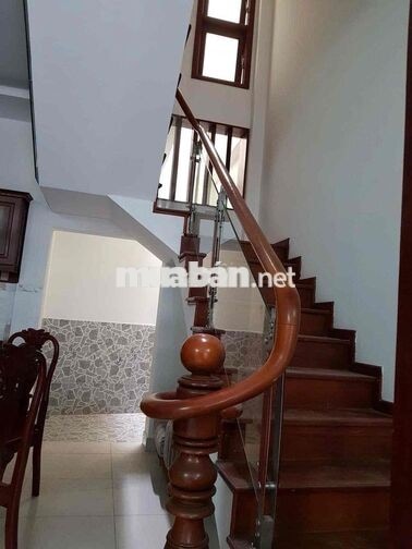 nhà NC hẻm xe hơi cách mạng t8 hem7** nhà đẹp phù hợp kdonl,văn phong…