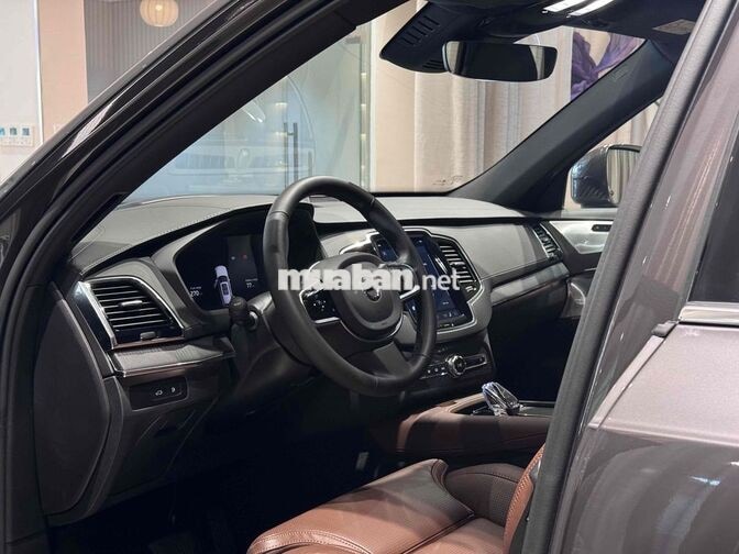 Volvo XC90 Plug-in Hybrid 7 chỗ Xám - Giao Ngay
