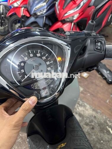 GÓP 0 LS-Sh Mode 125 ABS 2024 Xám xi măng 5.705 km