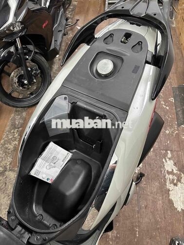 GÓP 0 LS-Sh Mode 125 ABS 2024 Xám xi măng 5.705 km