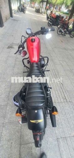 Harley-Davidson Iron 883 2020 Đen nhám, đỏ