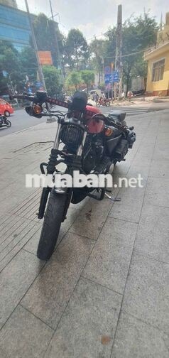Harley-Davidson Iron 883 2020 Đen nhám, đỏ