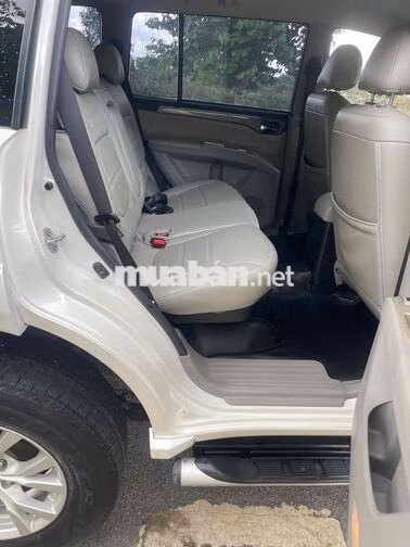 Mitsubishi Pajero Sport 2017 MT 4x2 Số sàn Trắng