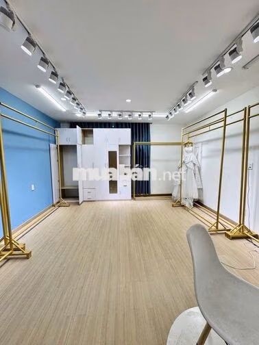 NHÀ ĐƯỜNG NGUYỄN VĂN ĐẬU DIỆN TÍCH: 4,5X20M TRỆT 2 LẦU ST CHO THUÊ