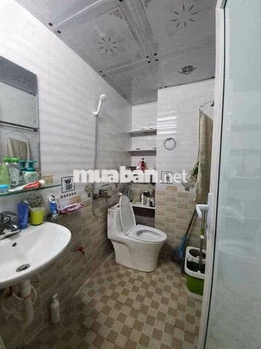 Cho thuê căn 1k1n ngõ 70 Nguyễn Hoàng