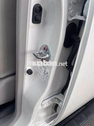 Mitsubishi Pajero Sport 2017 MT 4x2 Số sàn Trắng