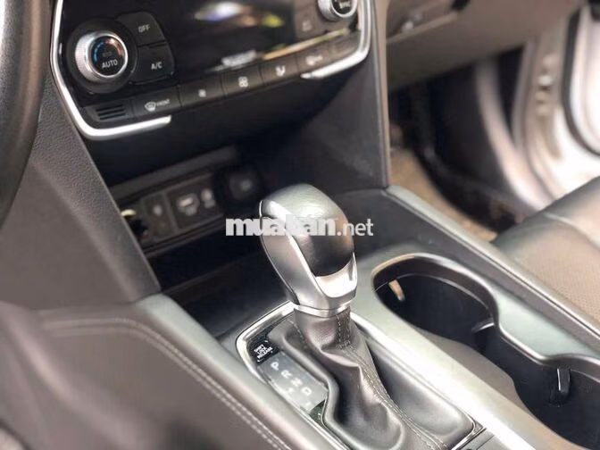 Hyundai Santafe dầu đặc biệt 2019