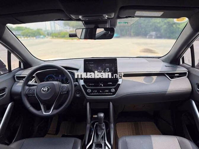 Toyota Corolla Cross HEV 2025 Trắng Hybrid