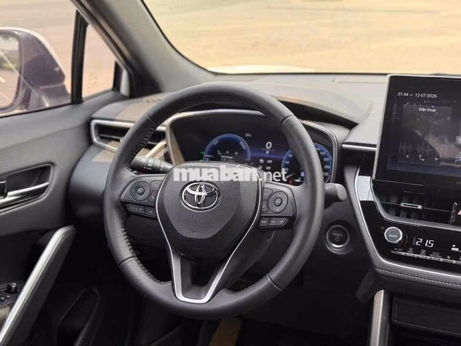 Toyota Corolla Cross HEV 2025 Trắng Hybrid
