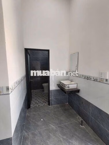 nhà đẹp giá rẻ tại tân định bến cát 2 mặt tiền