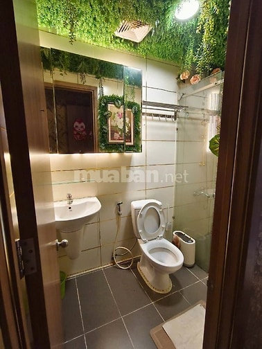 Bán Gấp Căn Hộ Summer Square (Quận 6) - 63m², 2PN, 2WC - Sổ Hồng Riêng