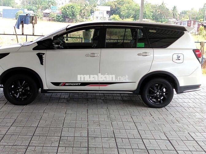 Toyota Innova Venturer 2019 Trắng 93000 km