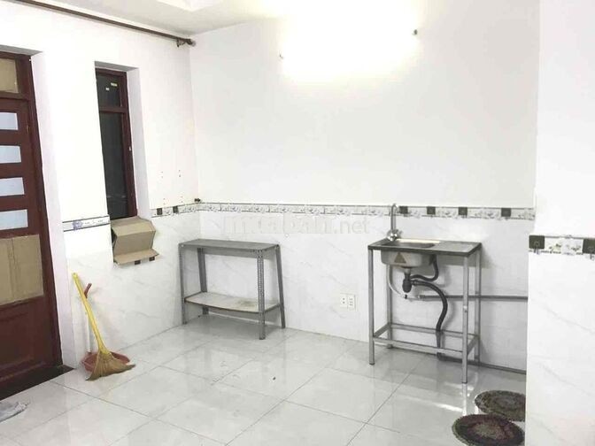 Phòng trọ 25m2 thoáng mát, sạch đẹp khu Tên Lửa Tỉnh lộ 10, Bình Tân