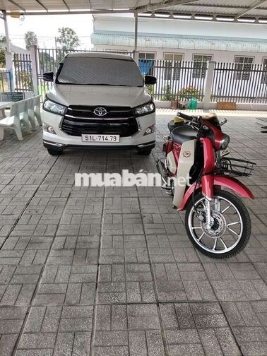 Toyota Innova Venturer 2019 Trắng 93000 km