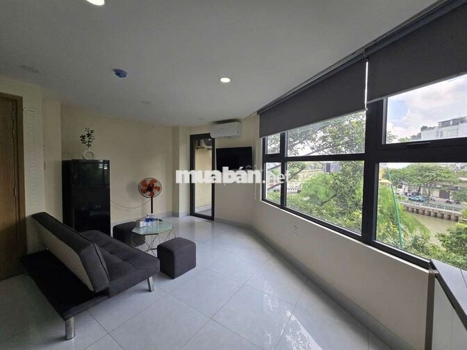 Cho thuê căn hộ studio 35m2 ban công - Hoàng Sa Q3, gần ĐH Sư Phạm