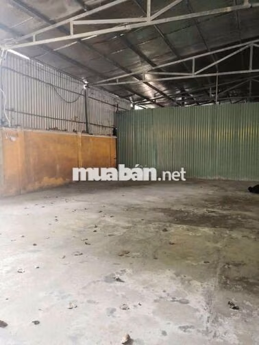 kho chứa hàng 240m2  Đặng Phúc Thông