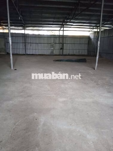 kho chứa hàng 240m2  Đặng Phúc Thông