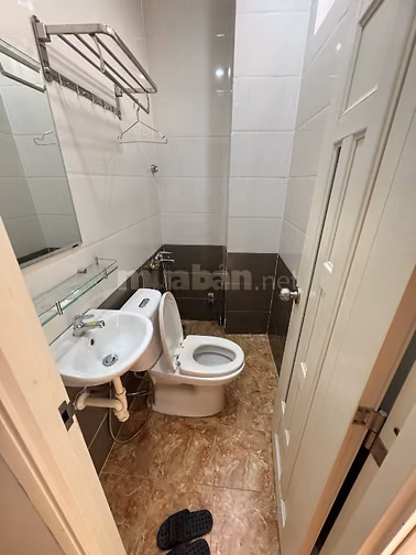 CHO THUÊ NHÀ ĐƯỜNG SỐ 29 TÊN LỬA CÓ SẴN NỘI THẤT - 2PN/2WC 