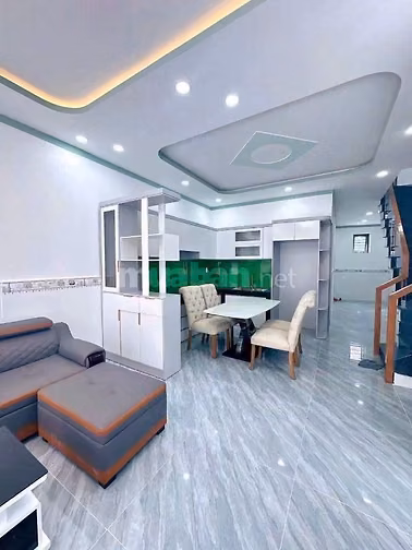 Bán nhanh căn nhà mới cách nhựa 200m hẻm oto Xuân Thới Thượng Hóc Môn