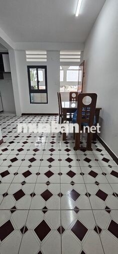 Cho thuê căn hộ chung cư Tân Vĩnh 93m2 gồm ban công